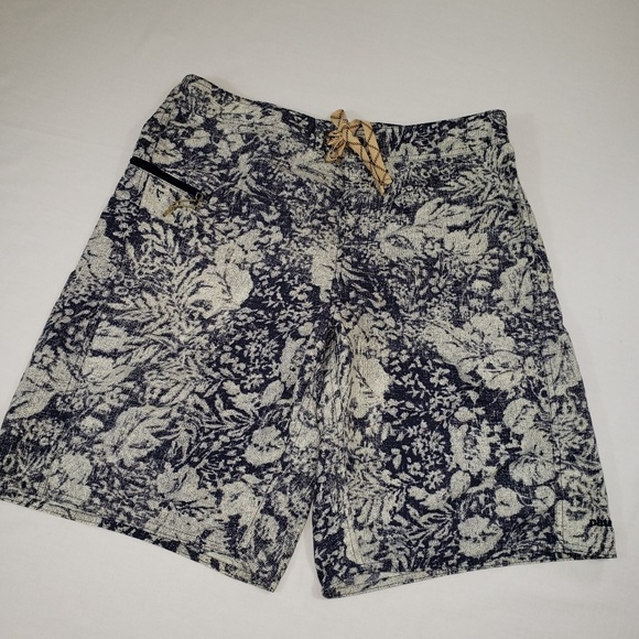 Patagonia Other - PATAGONIA SHORTS 32 BLUE PATTERN WITH BROWN TIES